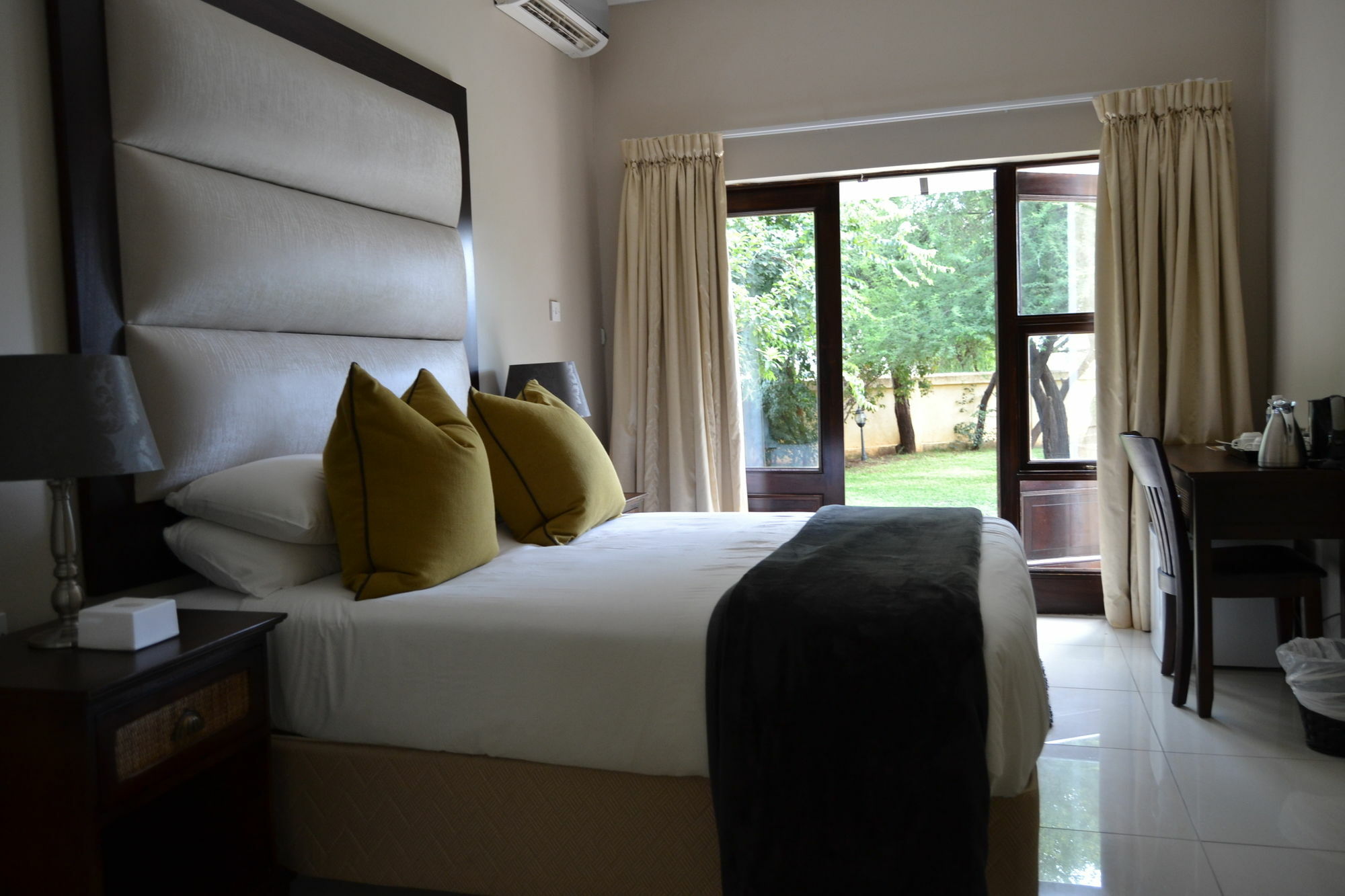 The Capital Guest House Gaborone Exteriér fotografie